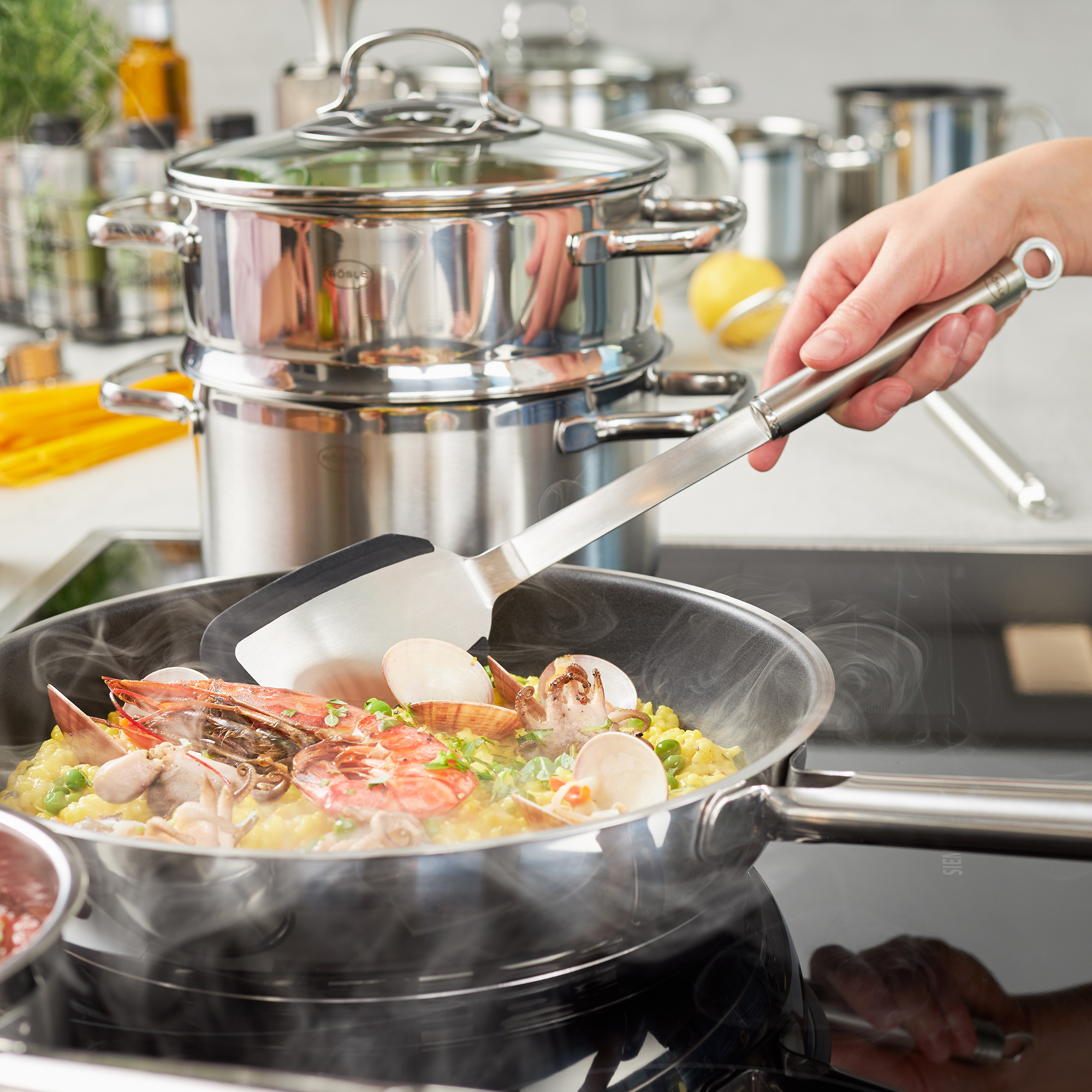 Lopatica silikonska za okretanje