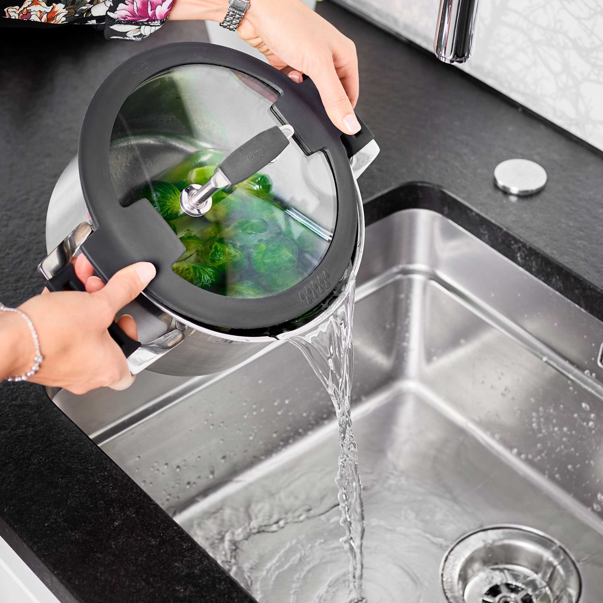 Šerpa plitka SILENCE PRO 24 cm, 5,8 l